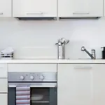 Prestige 7 By Quokka 360 - Quiet Studio With Balcony